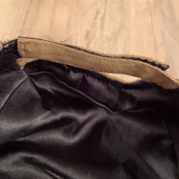 Skull brown vegan suede hat - Picture 6 of 7